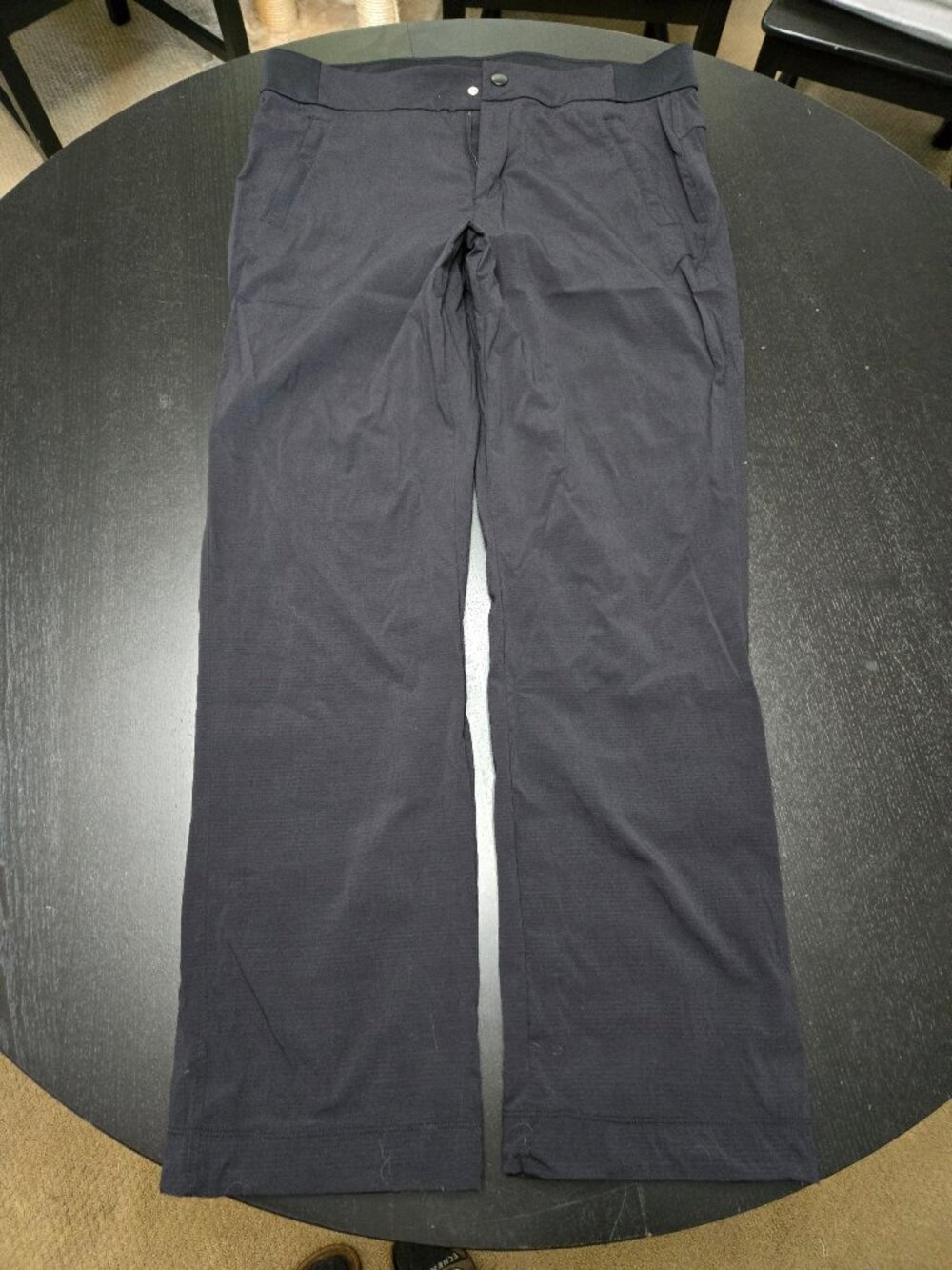 Kirkland Signature Women’s Navy Woven Straight Leg Pants Size 14